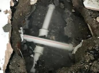凤山阳台漏水维修公司为您分享楼上楼下漏水怎么处理